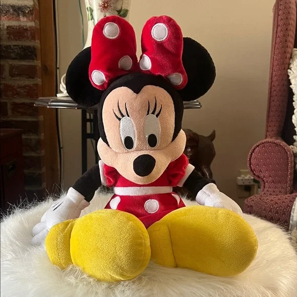 🐭♥️🖤🤍Vintage Disney Minnie Mouse Plush Toy - Red, Black, Yellow - Picture 3 of 9